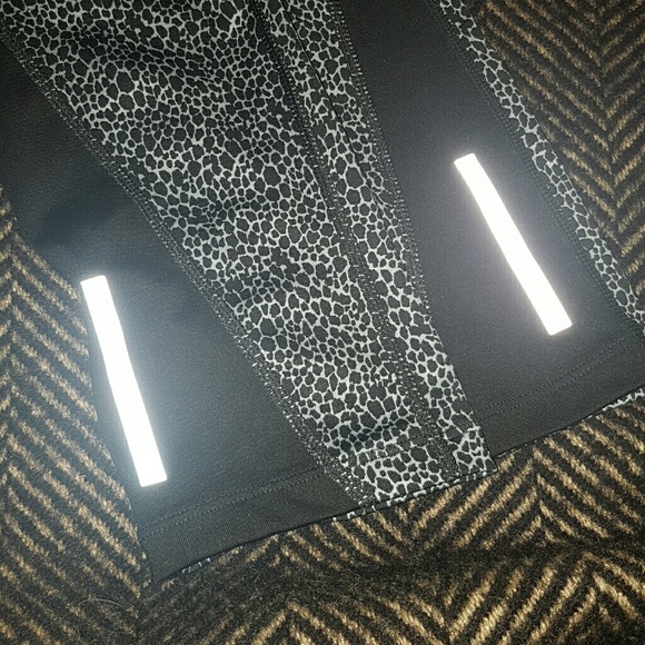 Nike Dri-Fit running pants NWOT - Picture 5 of 6